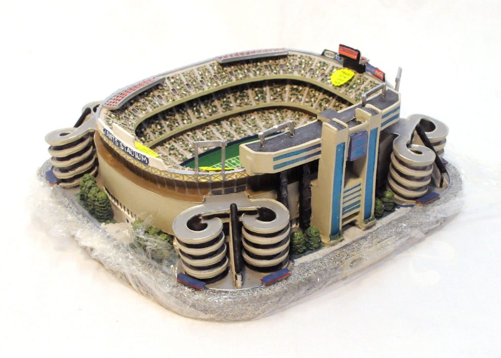 Giants Platinum Series Stadium Replica - SWIT Sports